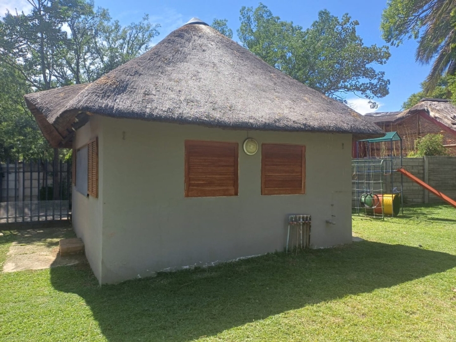 3 Bedroom Property for Sale in Songloed North West